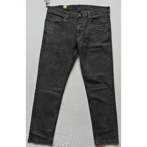Generic Men's Cotton Blended Solid Tapered Jeans (Grey)