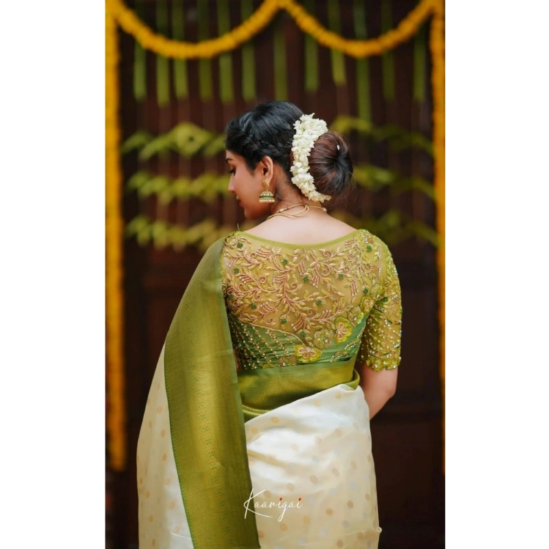 Generic Women's Silk Blend Self Design Banarasi Saree With Unstitched Blouse (5.5Mtr, White Green) - Image 3
